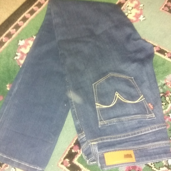 Jeans - Picture 2 of 2